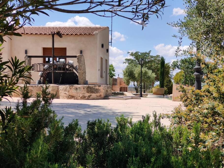 Finca Santa Lucia Alojamientos Mazarambroz Exteriör bild